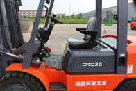 Container Size Warehouse Lift Truck Good Performance With Diesel Engine